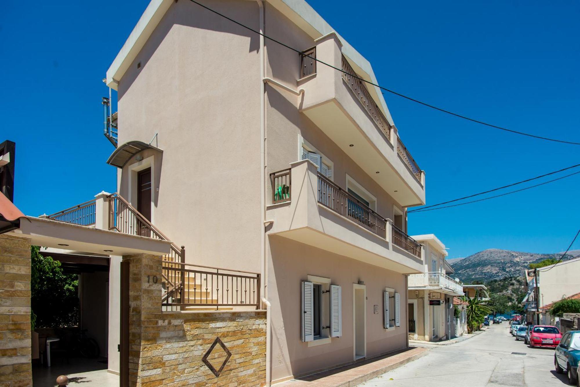 Sofia'S Delightful Apartment Αργοστόλι Εξωτερικό φωτογραφία